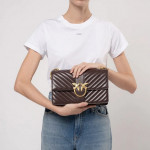 Сумка Pinko Classic Love Bag Icon V Quilt S1460